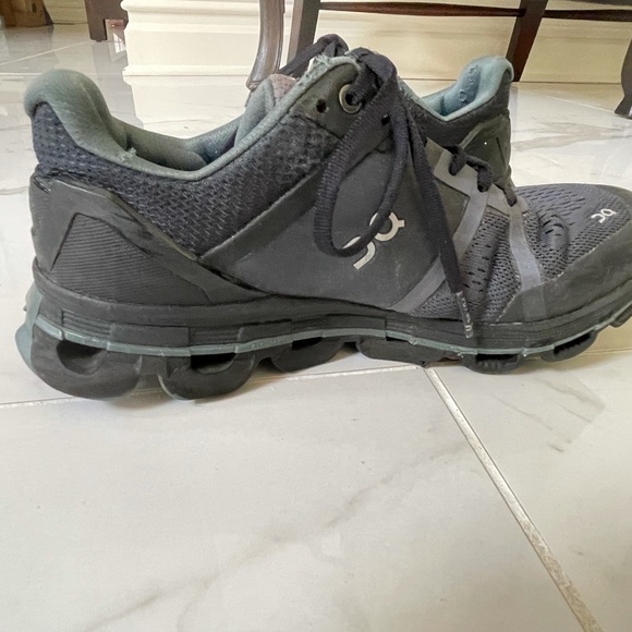 On Running Cloudace Graphite Wash/Navy size 6 - Picture 9 of 14